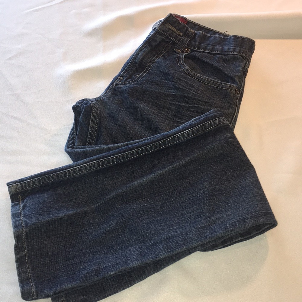 LEVI’S 514 SLIM STRAIGHT